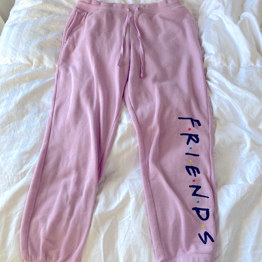 FRIENDS Joggers, Size Small in Woman’s
